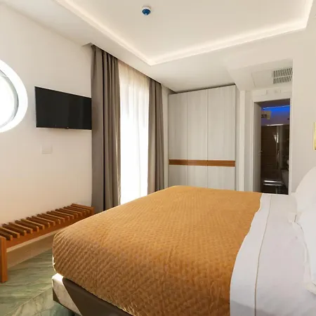 Apartmanhotel Maggiano Boutique 4*