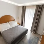 Maggiano Boutique 4*