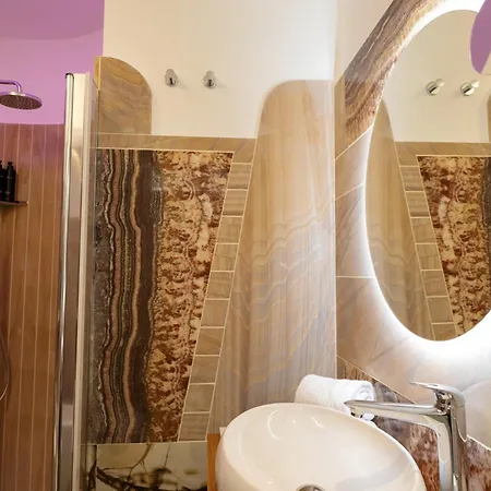 Maggiano Boutique 4*